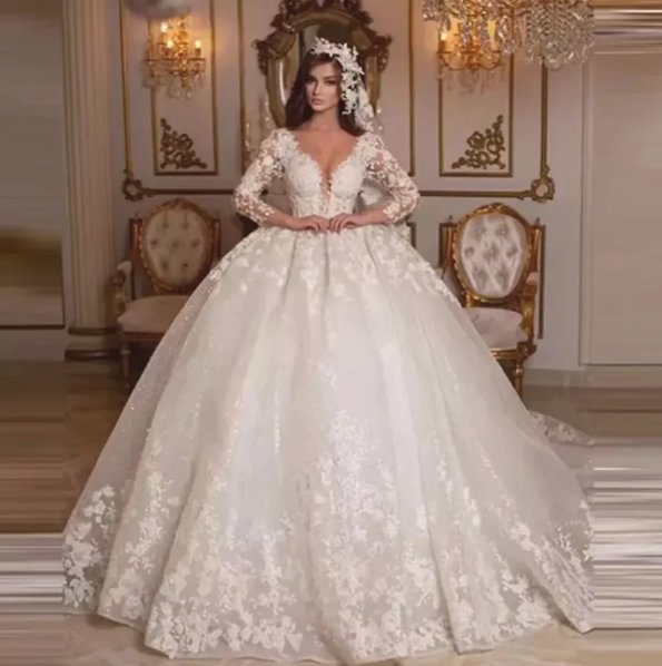 The Beauty and Elegance of Arabic Wedding Dresses: A Celebration of Culture